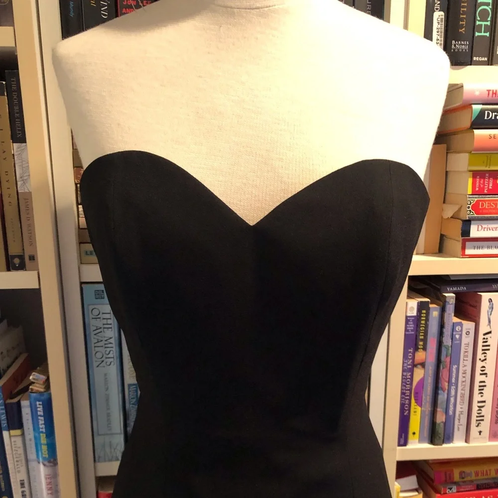 Vintage A.J. Bari Petites Black Sweetheart Strapless Dress - Picture 4 of 12